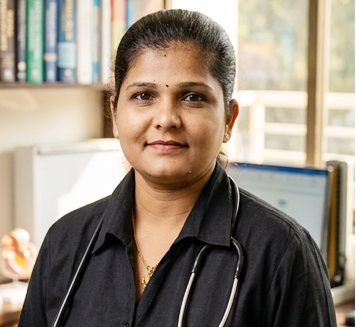 Dr Madhuri Khairmode